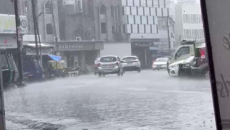 rain recorded 114 talukas gujarat last 24 hours છેલ્લા 24 કલાકમાં 114 તુલાકમાં વરસાદે જમાવટ બોલાવી, સાબરકાંઠાના પોશિનામાં પોણા બે ઇંચ ખાબક્યો