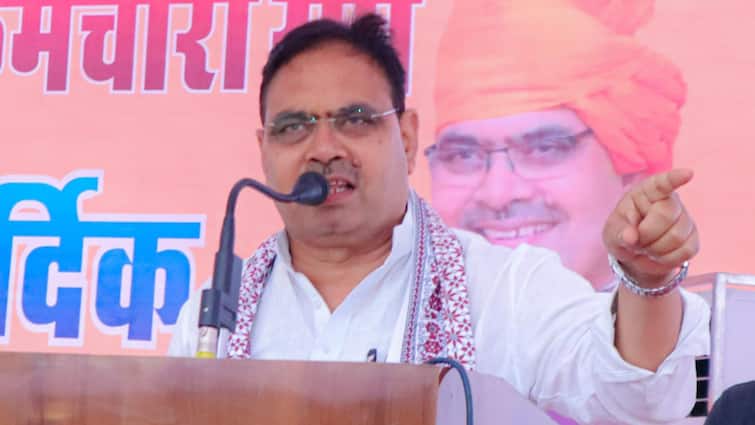 Rajasthan CM Bhajnalal Sharma announced Government Employees DA Increase 16 percent DA Hike: सीएम भजनलाल शर्मा का सरकारी कर्मचारियों को तोहफा, महंगाई भत्ते में इजाफे का ऐलान