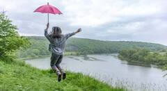 Health: ਮੀਂਹ 'ਚ ਭਿੱਜਣ ਤੋਂ ਬਾਅਦ ਵੀ ਪਾ ਕੇ ਰੱਖਦੇ ਗਿੱਲੇ ਕੱਪੜੇ, ਤਾਂ ਸਿਹਤ ਨੂੰ ਹੋ ਸਕਦੀਆਂ ਆਹ ਸਮੱਸਿਆਵਾਂ