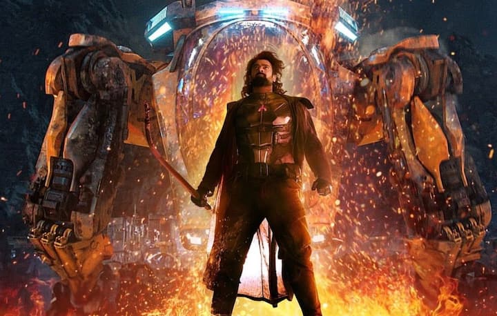 600 करोड़ के बजट में बनी इस फिल्म को दर्शकों से बेहद शानदार रिस्पॉन्स मिला है एसी के साथ इस फिल्म ने रिलीज के पहले दिन ही देशभर में 92 करोड़ का कलेक्शन कर कई फिल्मों के रिकॉर्ड ब्रेक कर दिए हैं.