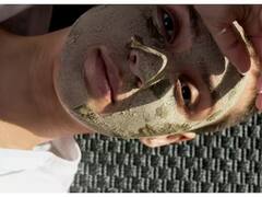 ਮਡ ਥੈਰੇਪੀ ਕੀ ਹੈ? ਜਾਣੋ ਘਰ 'ਚ ਇਸ ਨੂੰ ਕਿਵੇਂ ਕਰੀਏ, ਮਿਲਦੇ ਹਨ ਇਹ ਪੰਜ ਖਾਸ ਫਾਇਦੇ