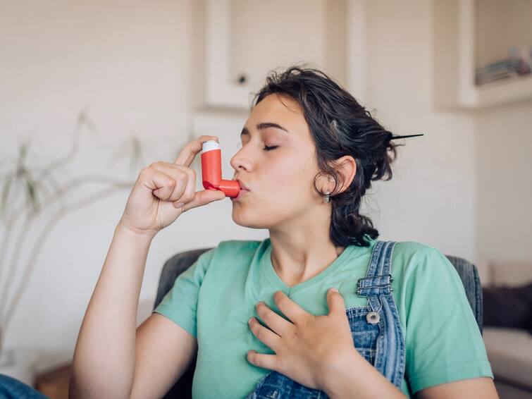 This home remedy is effective in asthma problem, these tips are a panacea remedy for rescue Health Tips: અસ્થમાની સમસ્યામાં કારગર છે આ ઘરેલુ નુસખા, આ ટિપ્સ બચાવ માટે રામબાણ ઇલાજ