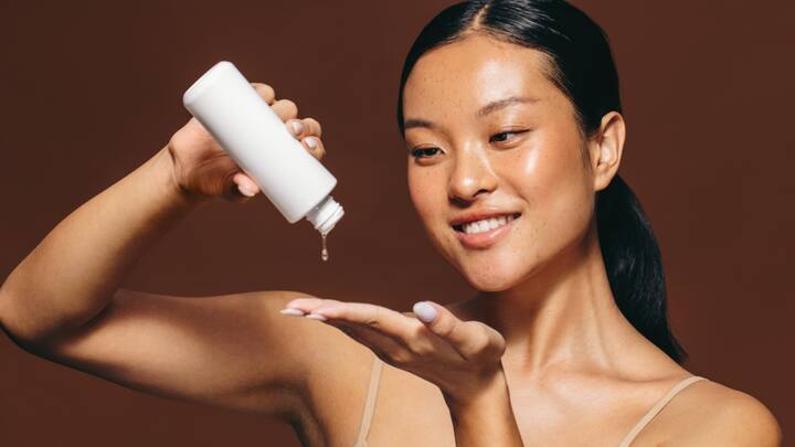 Skincare Routine:- During the rainy season, oily skin with acne is possible. See if the skin gets more oily or has pimples appearing on the itchy area first. Gradually introduce an exfoliator for removing dead skin while replacing any heavy creams with lighter ones that are not comedogenic. Avoiding fungal infection could be done by applying some anti-fungal powder too. (Image Source: Canva)
