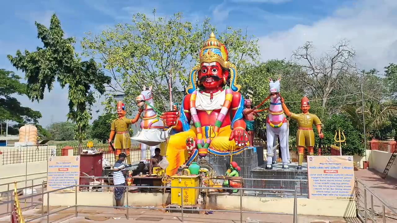 தருமபுரி அருகே முனியப்பன் கோயில் உண்டியலில் ரூ.90 கோடிக்கான காசோலை - அதிகாரிகள் அதிர்ச்சி