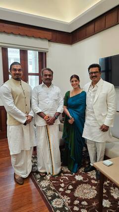 Varalaxmi Meets PM Modi : பிரதமர் மோடியை திருமண அழைப்பிதழ் உடன் சந்தித்த சரத்குமார் குடும்பம்!