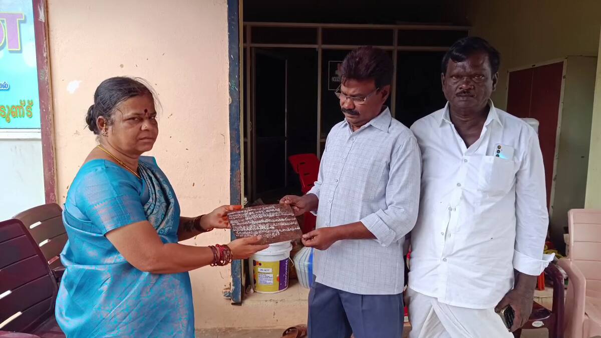 பழனியில் கி.பி.18 ஆம் நூற்றாண்டு செப்புப் பட்டயம் கண்டுபிடிப்பு