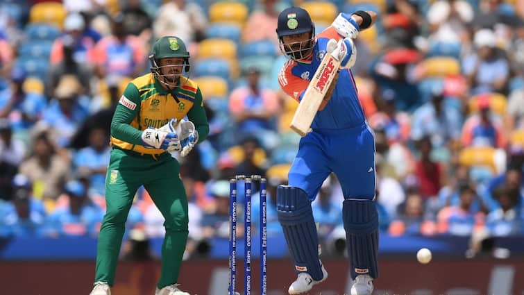 virat kohli slowest fifty t20 world cup final india vs south africa pakistan mohammad rizwan tops the list slowest fifties IND vs SA Final: बनाए 76 रन, फिर भी विराट के नाम जुड़ा शर्मनाक रिकॉर्ड; घटिया रिकॉर्ड की लिस्ट में सबसे ऊपर पाक प्लेयर