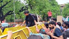 NEET NTA Row: दिल्ली में NTA के खिलाफ छात्रों का धरना जारी, जानें- क्या है स्टूडेंट्स की मांगें?