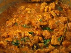 மல்லிப்பூ இட்லிக்கு இந்த வடகறிய ட்ரை பண்ணி பாருங்க..அட்டகாசமா இருக்கும்!