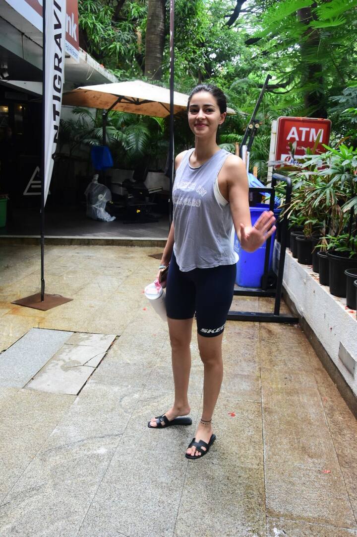 The 'Kho Gaye Hum Kahan' actress recently hit headlines for her breakup with Aditya Roy Kapur.