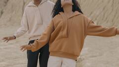 Wardrobe Staples For Gender-Fluid Fashion