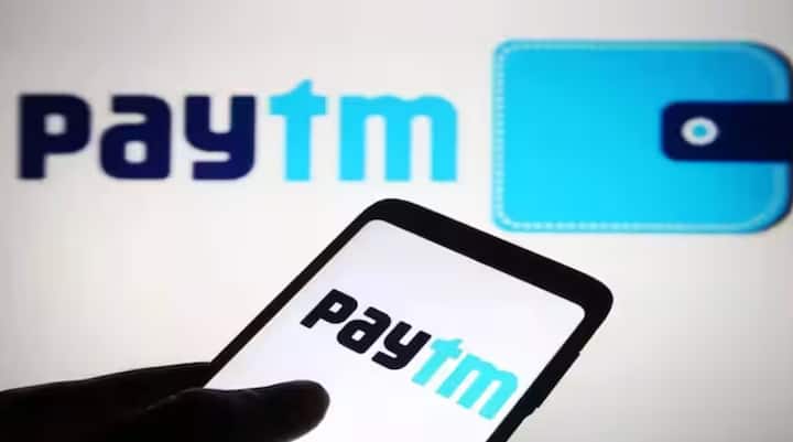 आर्थिक वर्ष 2023-24 आणि असेसमेंट वर्ष 2024-25 साठी आयटीआर फाईल करण्याची शेवटची तारीख 31 जुलै 2024 आहे. या तारखेनंतर तुम्हाला दंड भरून आयटीआर भरावा लागेल.