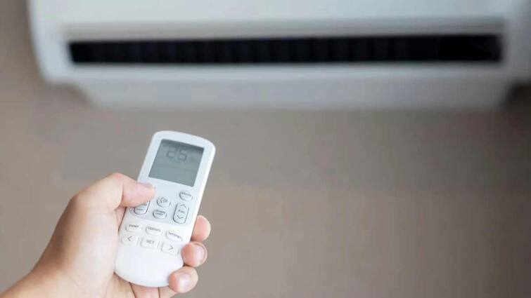 5 lesser known side effects of staying in an AC room for long hours Side Effects OF AC: ఏసీ వల్ల ఎన్ని నష్టాలో తెలుసా? మీరు అస్సలు ఊహించలేరు.. తస్మత్ జాగ్రత్త!