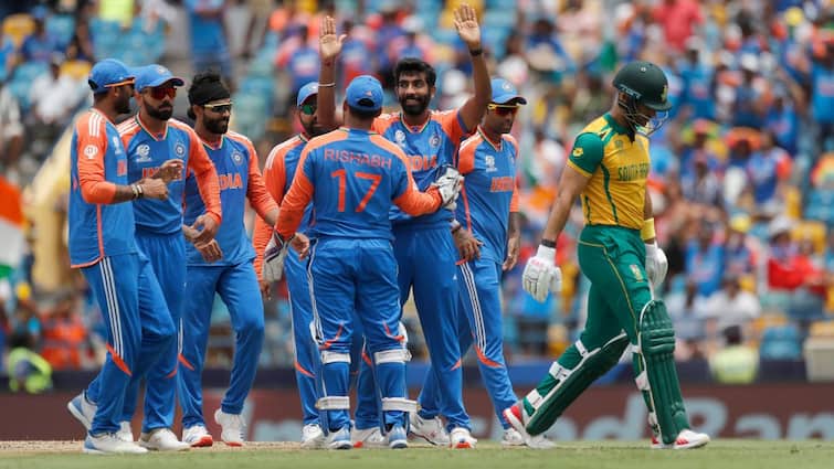 T20 World Cup team india likely to return bharat by wednesday T20 World Cup: હવે દેશના ચેમ્પિયન્સના સ્વાગતની તૈયારી, બુધવાર સુધી ભારત પરત ફરી શકે છે ટીમ ઇન્ડિયા
