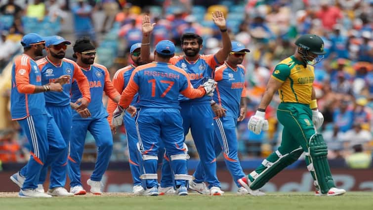 ICC Mens T20 World Cup 2024 Final math highlights South Africa once again chockers India won by 7 runs know the winning heroes IND vs SA, T20 World Cup Final: સાઉથ આફ્રિકા ફરી સાબિત થયું ચોકર્સ, રોહિત સેનાએ 7 રનથી આપી હાર,  3 ગુજરાતી સહિત આ  રહ્યા જીતના હીરો