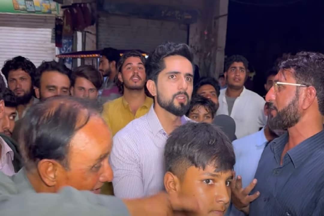 Pakistan React on World Cup after india beat South Africa by 7 runs to win final T20 World Cup 2024 Pakistan Reaction  :T20 World Cup में इंडिया की जीत पर ये क्या बोल गए पाकिस्तानी, वीडियो हुआ वायरल