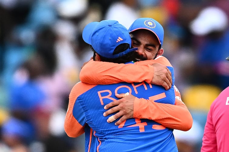 Team india t20 world cup 2024 champion rohit sharma virat kohli hardik pandya crying emotional images T20 World Cup 2024 માં ઐતિહાસિક જીત બાદ ભાવુક થઈ ભારતીય ટીમ, કોહલીથી લઈ રોહિત શર્મા તમામની આંખોમાં આંસુ 