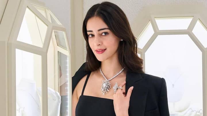 Ananya Panday, who had topped the fashion charts, jumped on the power dressing trend.