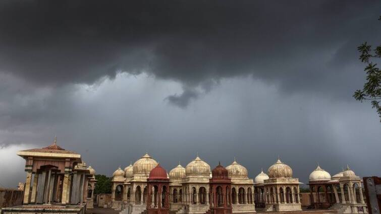 MP Weather Update today Strong system active heavy rain in 17 districts IMD issues alert ANN MP Weather: मध्य प्रदेश में स्ट्रांग सिस्टम एक्टिव, 17 जिलों में भारी बारिश का अनुमान, IMD ने जारी किया अलर्ट