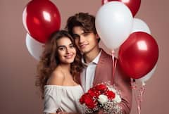 Wedding Anniversary: शादी की सालगिरह मनाने के लिए अपनाएं ये यूनिक आईडिया, यादगार बनेगा आपका ये खास दिन