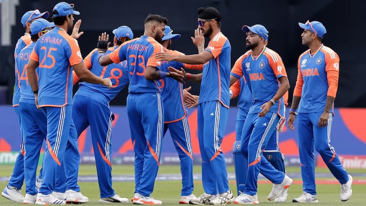 Rohit Sharma T20 World Cup winners likely to be stuck in Barbados due to Hurricane Beryl latest sports news T20 World Cup 2024: बारबाडोस में फंसी वर्ल्ड चैंपियन भारतीय टीम, देश लौटने में देरी! सामने आई बड़ी वजह