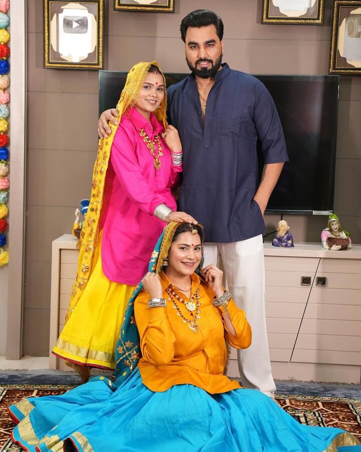 दरअसल अरमान मलिक हरियाणा के हांसी शहर के रहने वाले है और उनका असली नाम संदीप है. गरीब परिवार में जन्मे अरमान ने बचपन में काफी दुख झेले हैं. जब वो दिल्ली आए तो उनकी मुलाकात पायल से हुई और यूट्यूबर को उनसे प्यार हो गया. इसके बाद दोनों ने शादी कर ली.