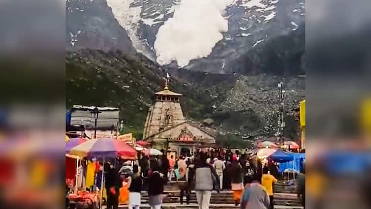 Uttarakhand Avalanche Gandhi Sarovar Kedarnath video Uttarakhand: Massive Avalanche Occurs Over Gandhi Sarovar In Kedarnath, No Casualties Reported