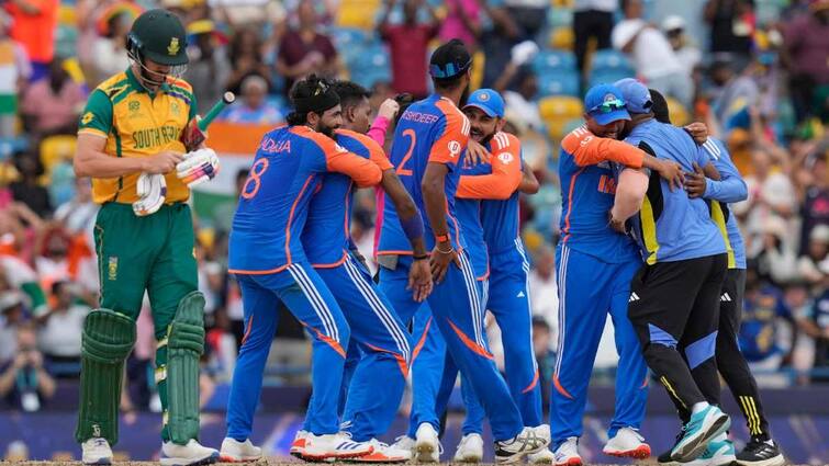 Team India Champion: सांसें रोक देने वाले फाइनल में ये रहे 3 बड़े मौके, जब टीम इंडिया ने पलट दिया गेम Team India Champion IND vs SA Final turning point T20 World Cup 2024 rohit sharma Team India Champion: सांसें रोक देने वाले फाइनल में ये रहे 3 बड़े मौके, जब टीम इंडिया ने पलट दिया गेम
