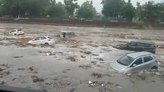 मानसून की पहली बारिश में हरिद्वार में तिनके की तरह बही गंगा नदी में कारें, Video वायरल