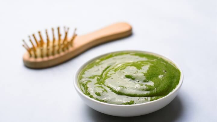 7. Hair Masks: Hair masks are another wonderful way to keep strands healthy and well-nourished. Especially masks made of tea tree oil and onion extracts go deeply into the scalp and nourish the hairs from within. While tea tree oil is an excellent remedy for preventing deposits, onion is rich in sulphur, vitamins, and antioxidant properties. Together, these ingredients can work wonders to replenish the shine, lustre, and growth of hair. (Image source: Canva)