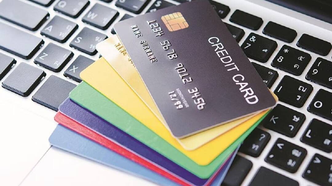 credit card rule changing from july 2024 SBI Card, HDFC Bank, ICICI Bank, Citibank, Axis Bank are in the list Credit Card Rule Changes: క్రెడిట్‌ కార్డ్‌ రూల్స్‌లో చాలా పెద్ద మార్పులు, జులై నుంచి దబిడిదిబిడే