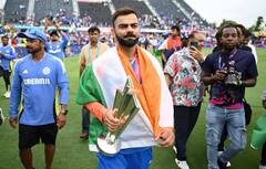 Virat Kohli : किंग कोहलीवर चाहत्यांकडून प्रेमाचा वर्षाव, इन्स्टाग्राम पोस्टवर लाईक्सचा पाऊस, काही तासात 1 कोटींचा टप्पा ओलंडला