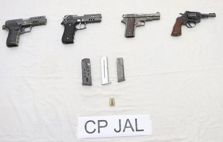 5 accomplices of terrorist Lakhbir Landa arrested in Jalandhar Punjab Police: ਜਲੰਧਰ 'ਚ ਅੱਤਵਾਦੀ ਲਖਬੀਰ ਲੰਡਾ ਦੇ 5 ਸਾਥੀ ਗ੍ਰਿਫਤਾਰ, ਪਾਕਿਸਤਾਨ ਤੋਂ ਮੰਗਵਾਏ ਹਥਿਆਰ ਵੀ ਬਰਾਮਦ