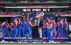 T20 World Cup 2024: जिंकला, हसला, रडला, तिरंगा रोवला; विश्वचषक जिंकल्यानंतर टीम इंडियाचे अंगावर काटा आणणारे टॉप 15 फोटो
