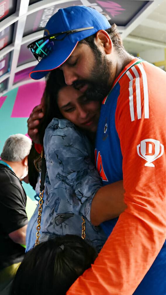 कोणाच्या पत्नी मैदानात उपस्थित होत्या..