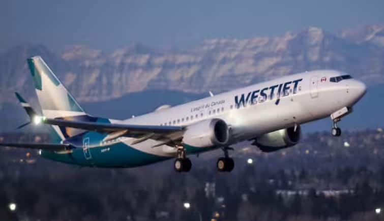 canada-airline-west-jet-cancels-more-than-400-flights-after-a-surprise-strike-by-mechanics-union Canada Airline Westjet : ਕੈਨੇਡਾ ਨੇ 400 ਤੋਂ ਵੱਧ ਉਡਾਣਾਂ ਕੀਤੀਆਂ ਰੱਦ, 50 ਹਜ਼ਾਰ ਲੋਕ ਪਰੇਸ਼ਾਨ, ਵਜ੍ਹਾ ਜਾਣ ਕੇ ਉੱਡ ਜਾਣਗੇ ਹੋਸ਼