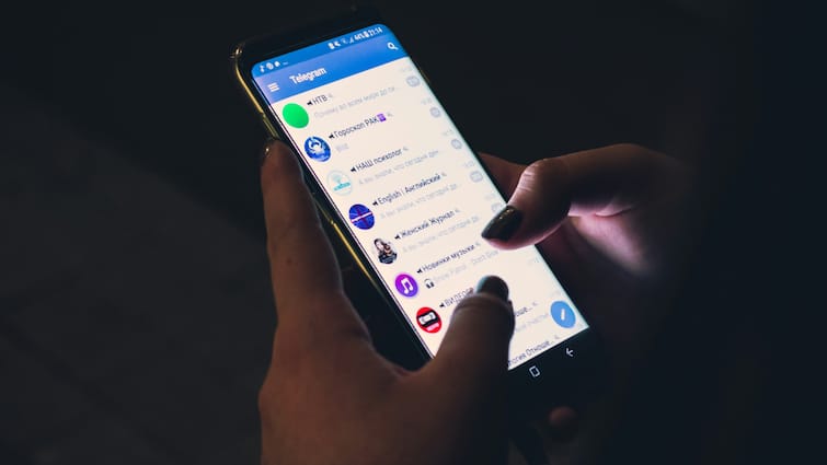 Telegram Security Issues vs WhatsApp concerns Full Of Red Flags Netizens Worried Telegram Is Full Of Red Flags? Here's What The Chief Revealed Which Has Left Netizens Worried