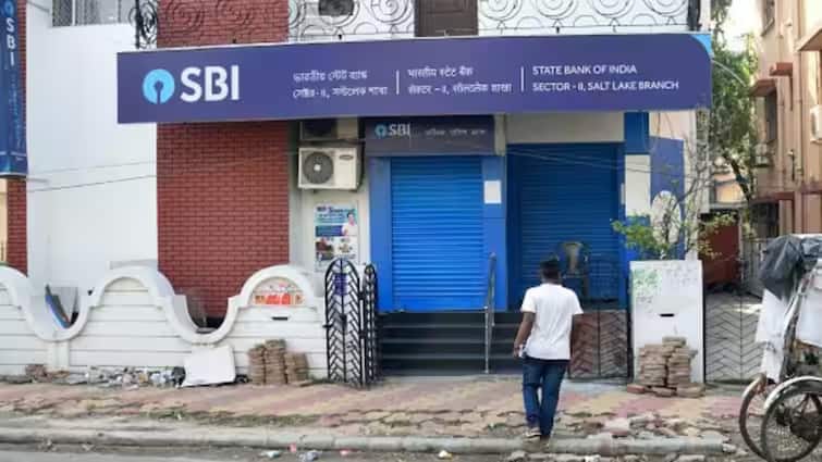 Delhi Bank Holidays in july 2024 branches remain closed seven days check list ann Bank Holiday In July: दिल्ली में इस महीने सात दिन बैंक रहेंगे बंद, देखें लिस्ट