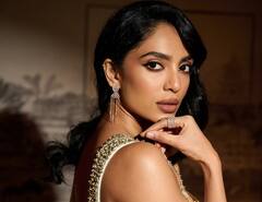 Sobhita Dhulipala : பூ முகம் காணவே ஆயுள் தான் போதுமோ? கொள்ளை அழகில் ஷோபிதா!