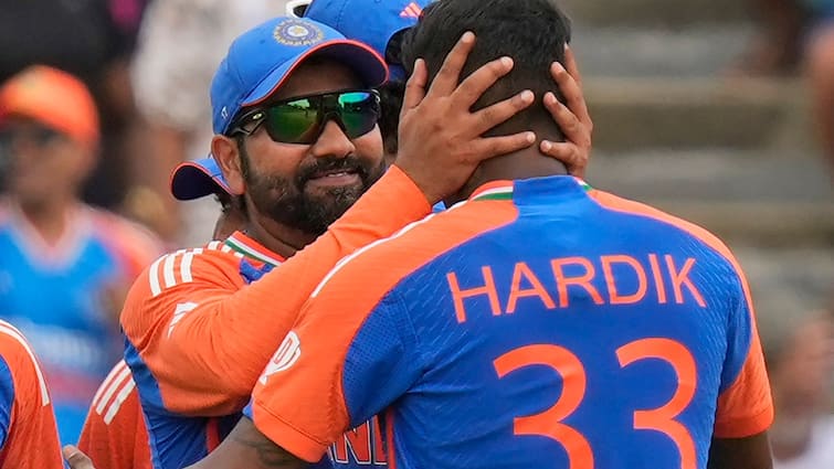 T20 World Cup 2024 Winner Indian cricket team stuck in Barbados due to cyclone know latest update T20 World Cup 2024: बारबाडोस के तूफान ने बढ़ाई टीम इंडिया की मुश्किल, होटल में खाने की दिक्कत हुई शुरू