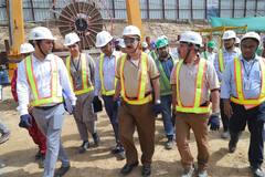 दिल्ली  मेट्रो के फेज- 4 का तेजी से चल रहा काम, अगले महीने से शुरू होगा ये कॉरिडोर, देखें तस्वीरें