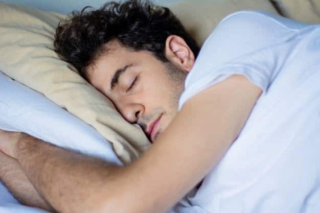 how to get quality sleep Acchi neend ke upay in hindi You can improve the quality of sleep by doing yoga or exercise. Exercising daily makes your body less tired and improves your sleep. Yoga and meditation also relieve mental problems and help in getting deep sleep.