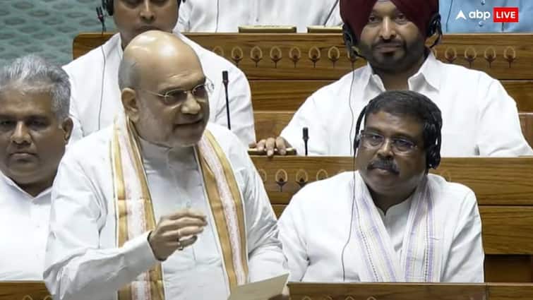 Home Minister Amit Shah angry says Rahul Gandhi should apologize to whole country Parliament Session 'राहुल गांधी पूरे देश से माफी मांगें', मोदी के जिक्र के बाद भड़के गृहमंत्री अमित शाह