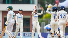 India vs S Africa: বিশ্বরেকর্ড হরমনপ্রীতের, ঝুলনকে স্পর্শ করলেন স্নেহ, দক্ষিণ আফ্রিকাকে দুরমুশ ভারতের