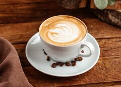 Coffee In High BP: શું હાઈ બીપીવાળાઓએ કૉફી ન પીવી જોઈએ? આ રહ્યો જવાબ