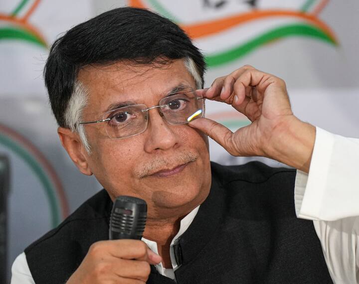 अजय राय से इतर कांग्रेस के पवन खेड़ा का आरोप है कि पीएम उन मुद्दों पर नहीं बोले, जिनके बारे में लोग सुनना चाहते थे.