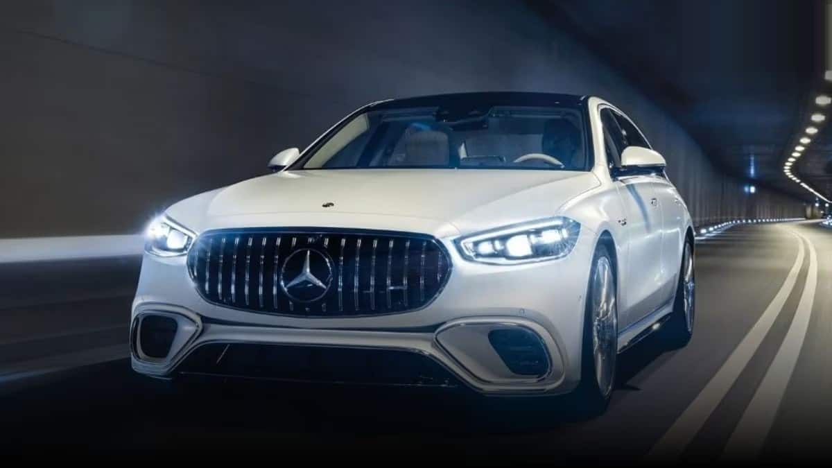 ਪਰ ਕੀ ਤੁਸੀਂ ਜਾਣਦੇ ਹੋ ਕਿਹੜੇ ਰੰਗ ਦੀ ਕਾਰ ਵਿੱਚ ਜ਼ਿਆਦਾ ਗਰਮੀ ਲੱਗਦੀ ਹੈ।