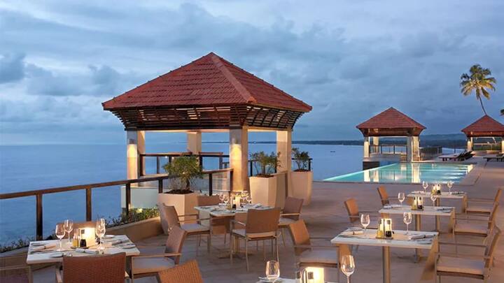 जर तुम्ही डेस्टिनेशन वेडिंग प्लॅन करत असाल तर पावसाळ्यात या ठिकाणांच्या सौंदर्याची तुलना नाही. तुमच्या लग्नाचा क्षण खास बनवण्यासाठी तर भारतातील ही ठिकाणे सर्वोत्तम आहेत.