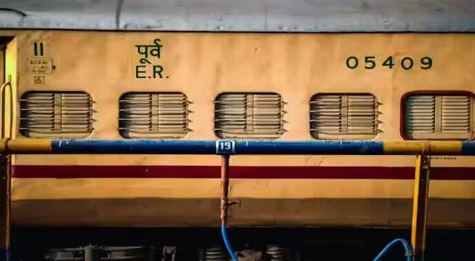 અત્યારે ભારતમાં જો કોઈને ટિકિટ બુક કરાવવી હોય તો. તેથી IRCTC સાઇટ સિવાય, રેલ કનેક્ટ એપનો પણ તેના માટે ઉપયોગ થાય છે.