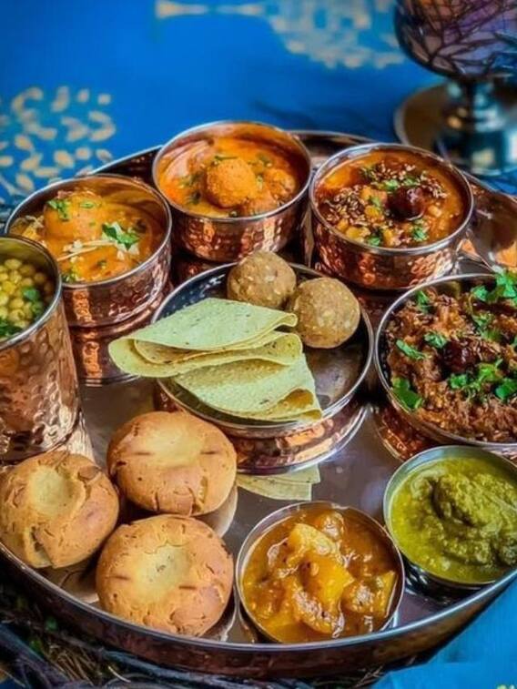 ग्रेटर नोएडा में इस जगह पर मिलता है 5 रुपये में खाना